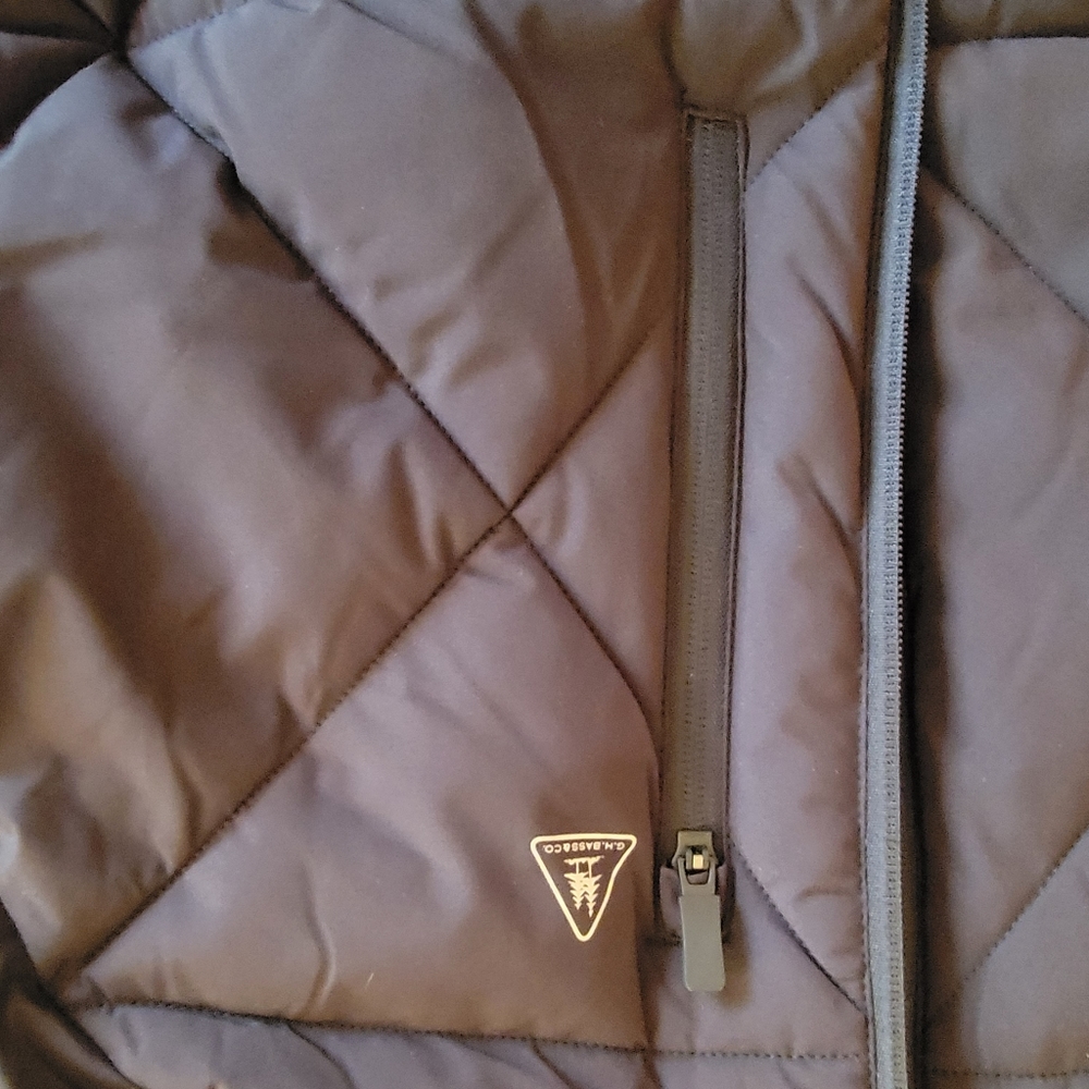 GH. Bass And Co. Men's Puffer Jacket Hooded NWT - Picture 8 of 9